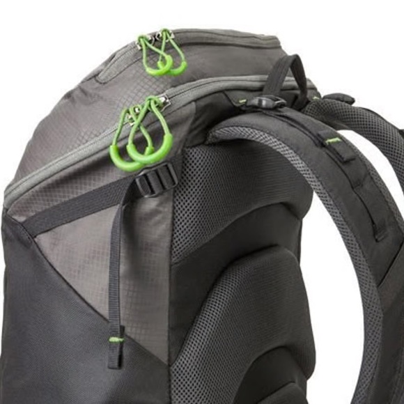 MindShift Gear rotation180° Panorama Camera Adventure Backpack (Charcoal) - Picture 6 of 14